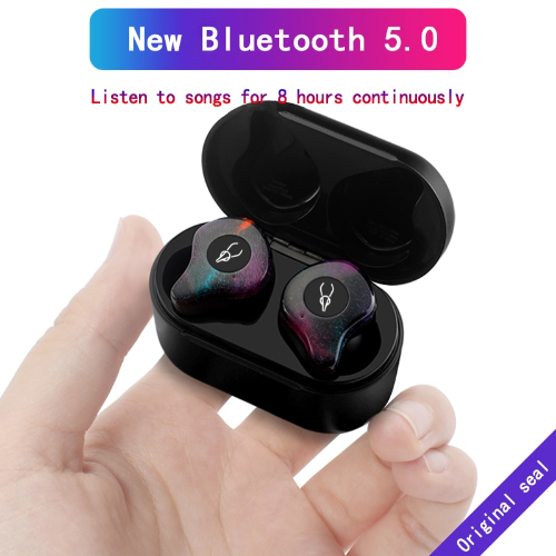 Bluetooth 5 Earphone - A Gift Christmas Gift for men in 2021 - 2022